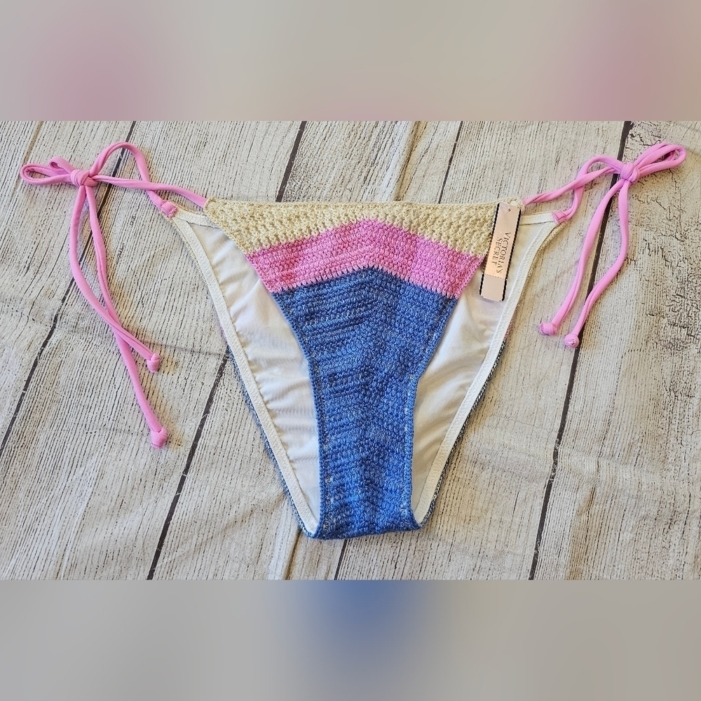 Victoria's Secret Size Small New w Tag Crochet Bikini Bottom Side Ties Multicolo